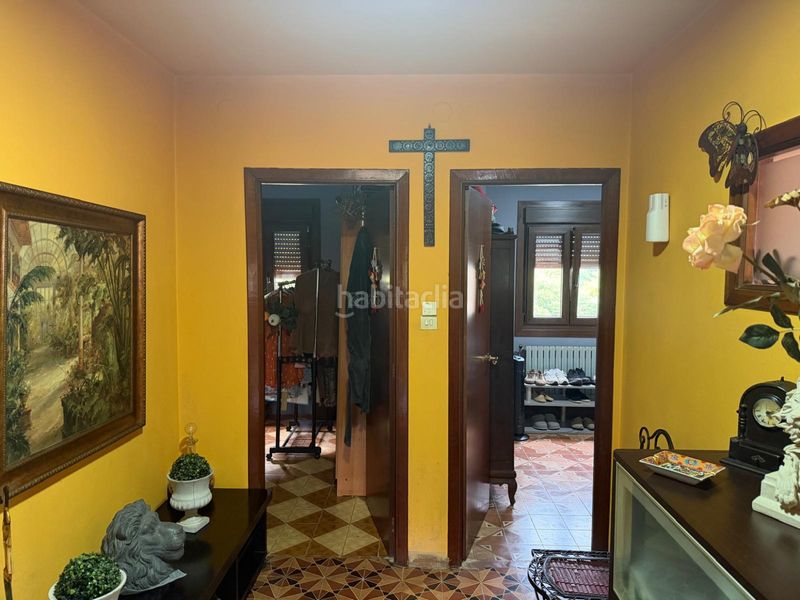 Foto 8a776ba8-1c33-49f3-ab2f-4a2ddabde793. Terreny residencial a Carballo