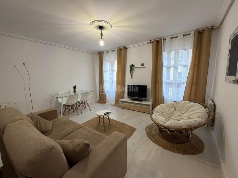 Foto 96ec69ff-d005-4647-b28e-0a09b31e333a. Flat with heating in Casco Antiguo Logroño