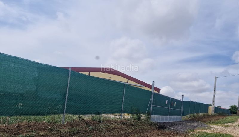 Foto ac075d28-2bcb-4aef-bff4-00cad027fc43. Nau industrial a Galbárruli