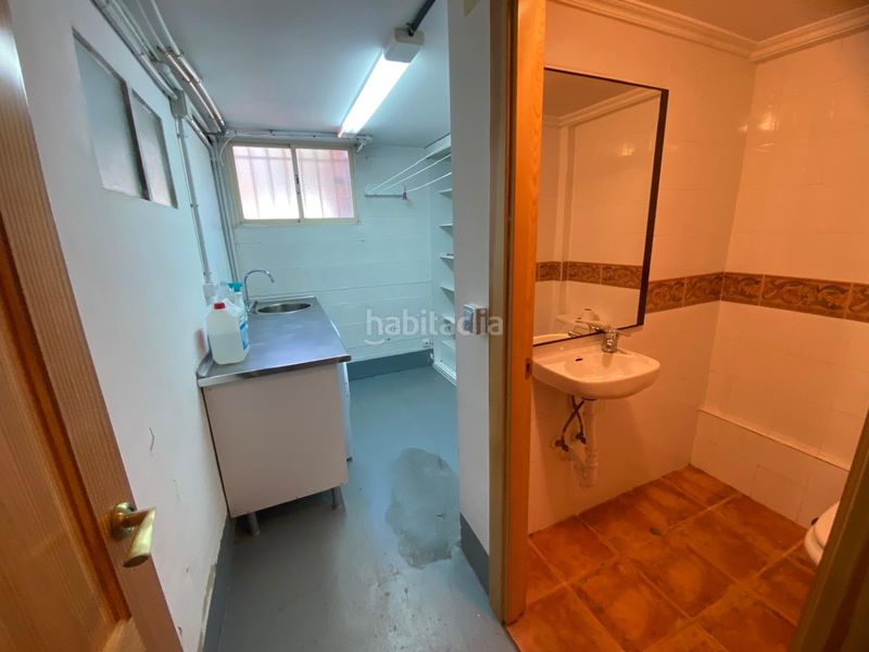 Foto dfd5447b-9f0e-4da0-84c5-b97830c66bd8. Casa amb aparcament piscina a Avenida Madrid Logroño