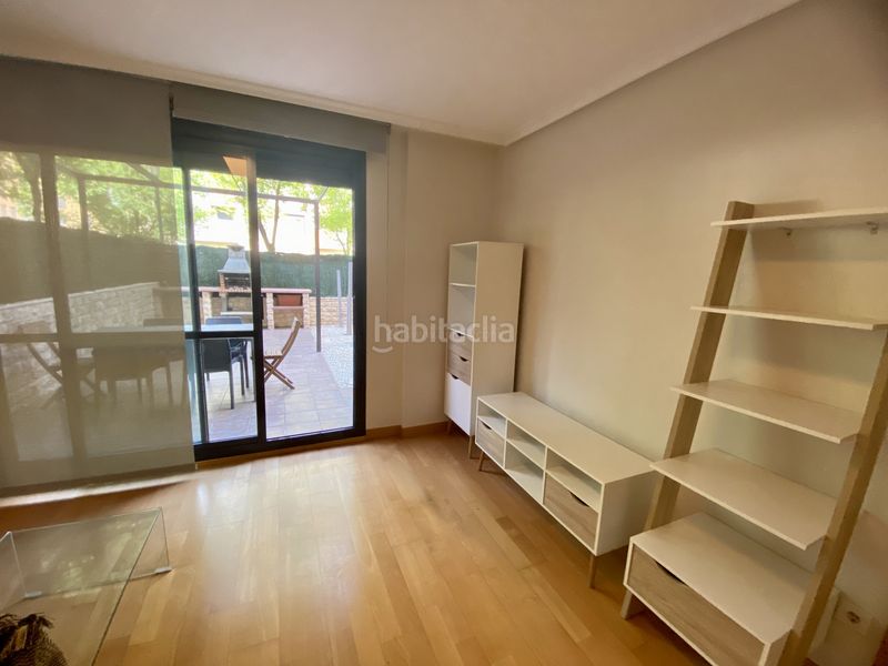Foto 4ffd3916-6d5b-4b10-bcb5-f81a070b59b6. Rent flat with heating parking pool in La Cava - Fardachón Logroño
