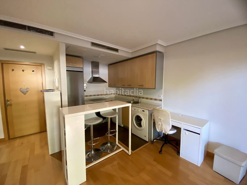 Foto ee720f02-6214-44a7-b55a-bd85be5b4ce2. Rent flat with heating parking pool in La Cava - Fardachón Logroño