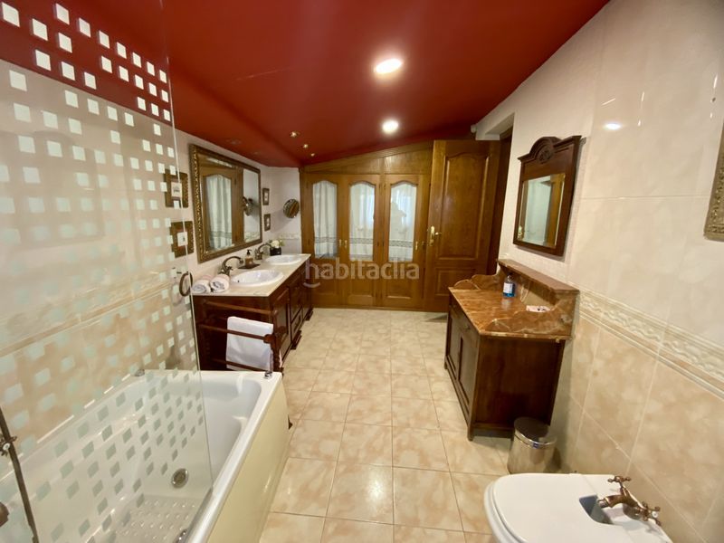 Foto 02db06cd-d95e-41e6-87ef-8591b1f9c64f. Casa amb calefacció piscina a Lanciego / Lantziego