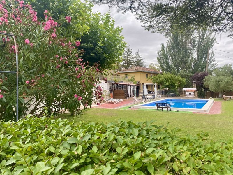 Foto d84bba5b-550f-4de0-84b4-bcb8c13d65e5. Casa amb calefacció piscina a Lanciego / Lantziego