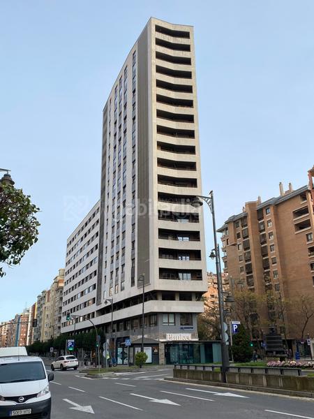 Foto d841435e-3e96-4e38-a984-41f4211271f6. Pis amb calefacció a Gran Via Logroño