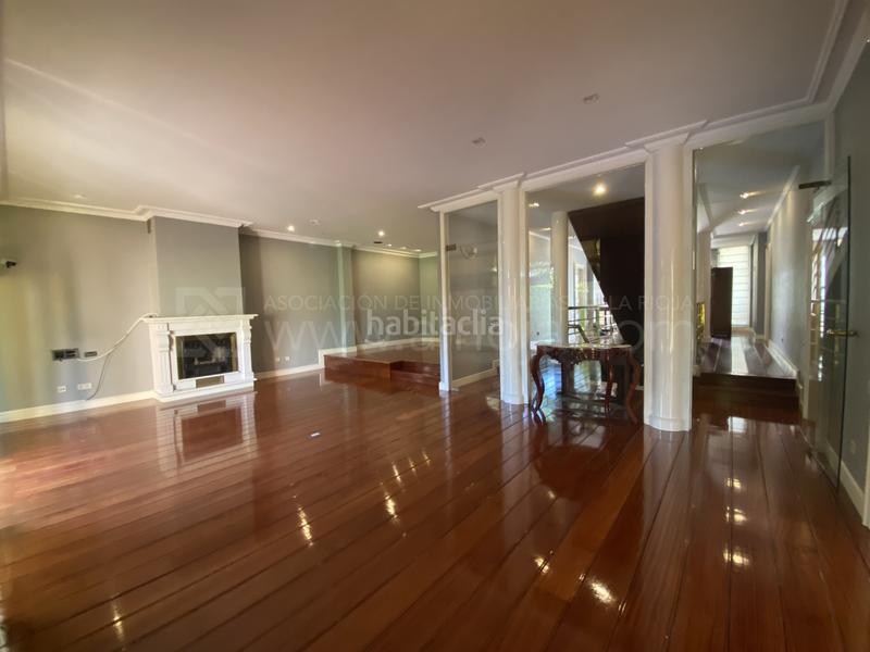 Foto 4c73738c-58ce-427e-988b-82a4540d7de4. Maison jumelée avec chauffage parking piscine dans Avenida Madrid Logroño