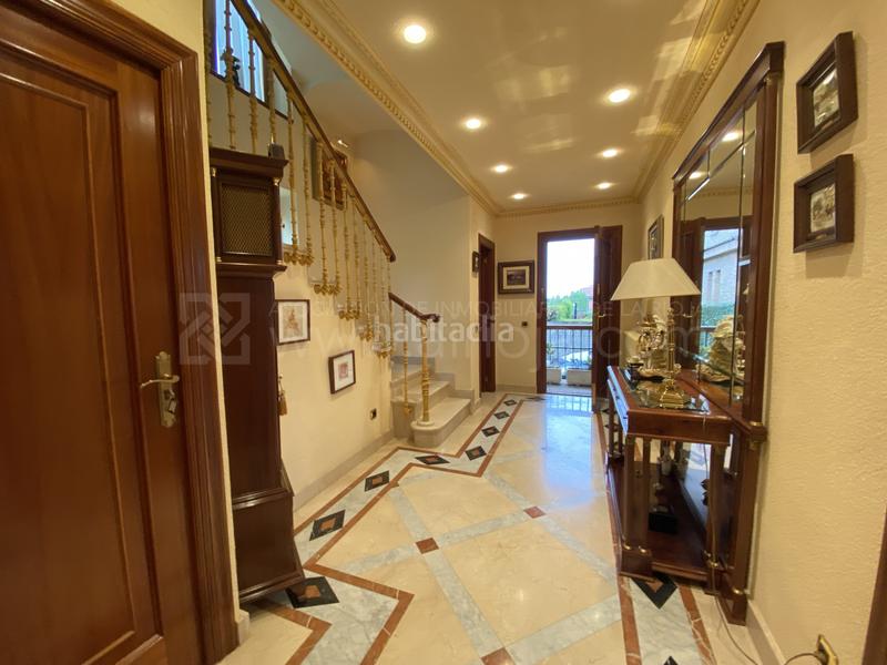 Foto 97c18367-4cb0-43d8-8fa0-2af80f41199f. Casa chalet independiente en avd. madrid en Avenida Madrid Logroño