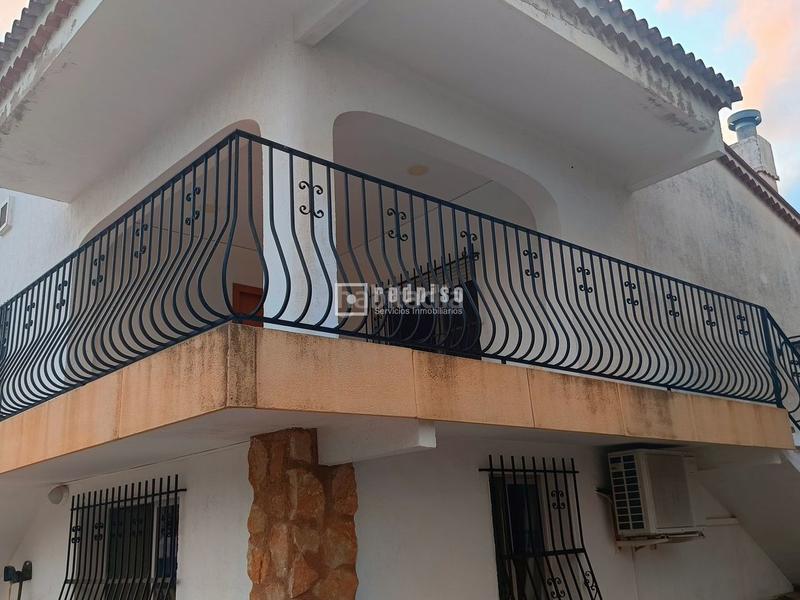 Foto 2d166dcf-3ddd-437f-9dbe-15a6bbb95060. Chalet  2 plantas en marchuquera en Urbanizaciones Gandia