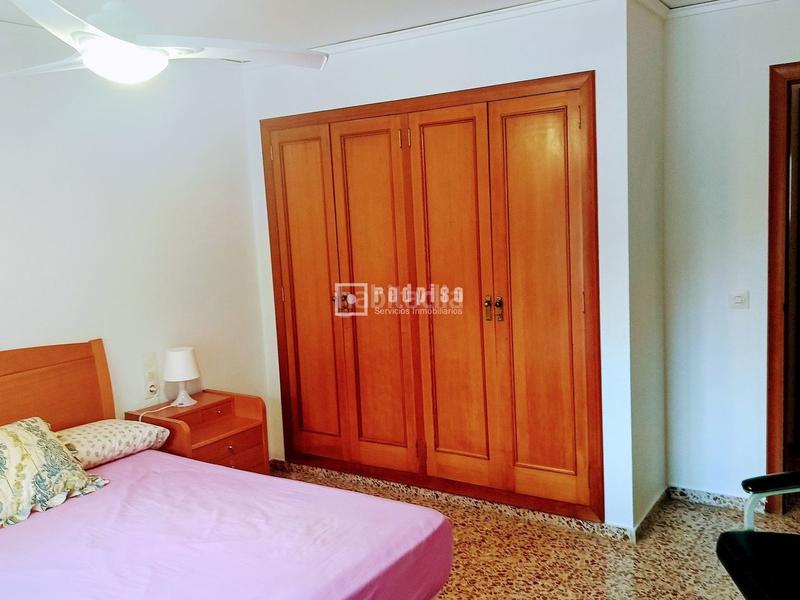 Foto 43577df4-ff5e-4483-be53-fc7c7454d896. Chalet  2 plantas en marchuquera en Urbanizaciones Gandia