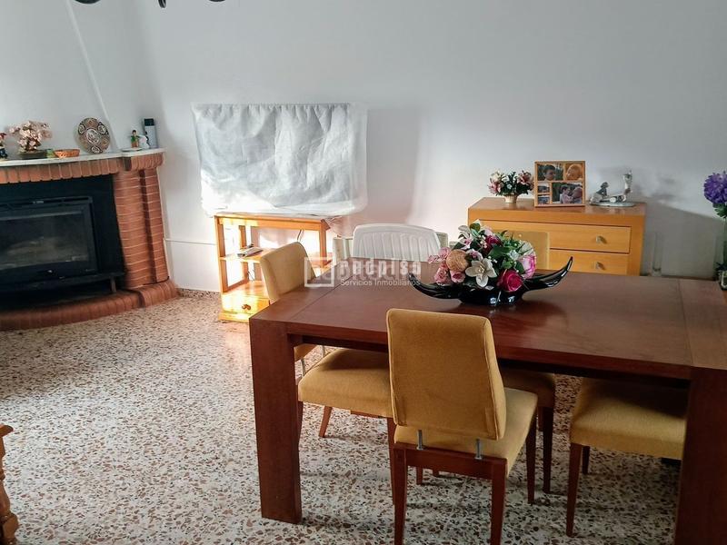 Foto 9adf8bed-5f6d-40bc-875a-31e7a9bdc755. Chalet  2 plantas en marchuquera en Urbanizaciones Gandia