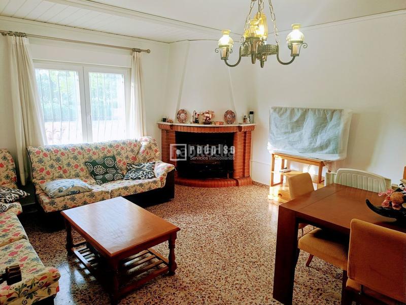 Foto df0de52c-4e24-4b83-b71a-b2c8951bf0dd. Chalet  2 plantas en marchuquera en Urbanizaciones Gandia