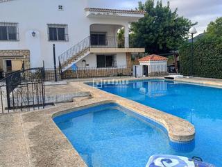 Chalet in Urbanizaciones. Chalet  2 plantas en marchuquera  gandia