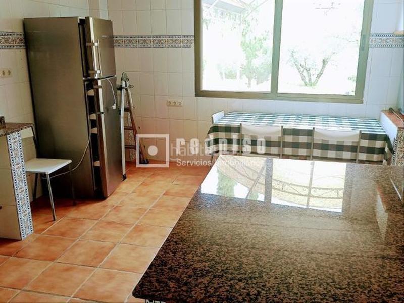 Foto 1e86743c-76fd-4b1d-bf59-64fc819d8e10. Casa  unifamiliar con terreno . en Villalonga