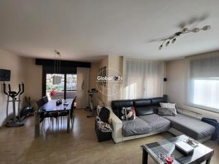 Casa  Carrer fivaller. Espléndida casa 4 habitaciones