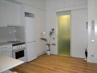 Location Studio  Carrer de torrijos. Bonito estudio de alquiler temporal en la zona de gracia!!!!
