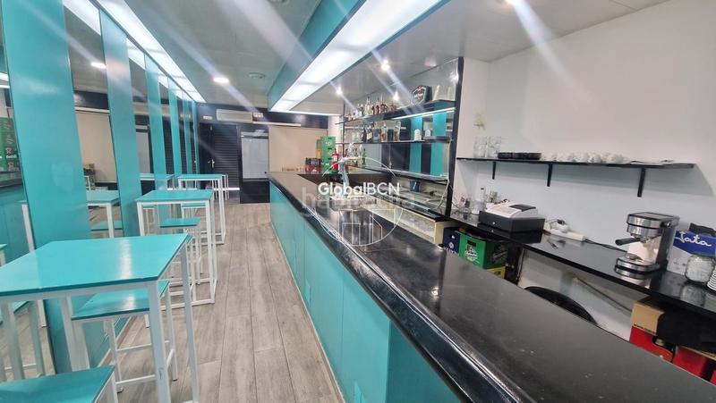 Foto 0c592adf-3acd-4b78-83d5-9713a61b824f. Local comercial esplendido local en venta en Guinardó Barcelona
