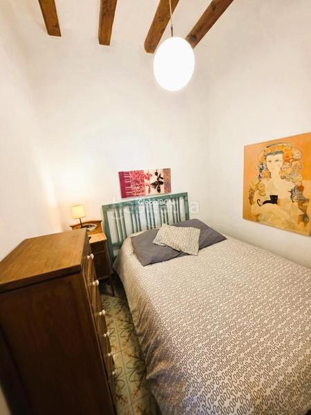 Foto 4e426fc8-e567-4ad9-9366-205250a6f437. Piso bonito piso en venta muy cerca de plaça universitat!! en Barcelona