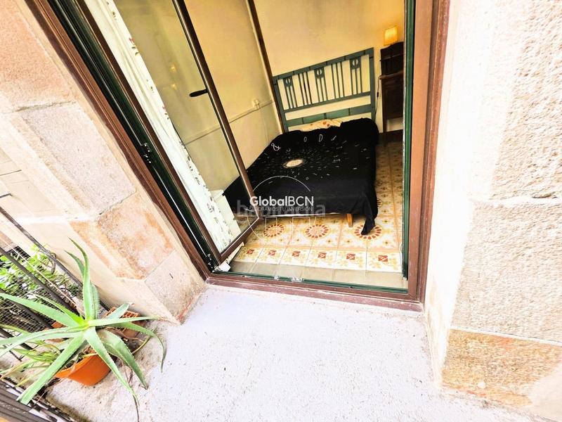 Foto d532b40b-273e-4f3f-8c7f-3bffb24cb54a. Piso bonito piso en venta muy cerca de plaça universitat!! en Barcelona