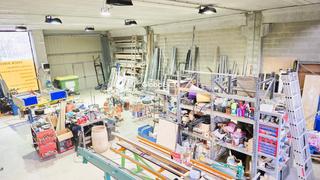 Capannone industriale  Carrer dels tintorers. Gran nave industrial en venta