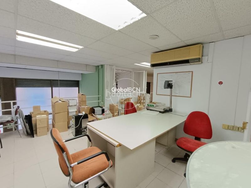 Foto b863d5bd-c160-4f94-9679-bd4b33f6d309. Local comercial a Hostafrancs Barcelona
