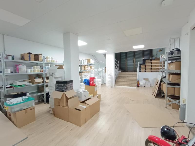 Foto f6842a22-8c1c-44d7-948c-e2874815bfb4. Local comercial a Hostafrancs Barcelona