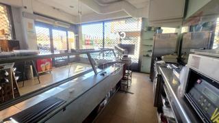 Local Comercial  Carrer de guifré. Oportunidad local en traspaso
