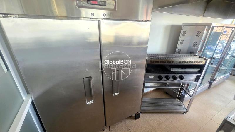 Foto f550a93f-f3b8-47f3-8cc3-61a3f01e06f7. Local comercial oportunidad local en traspaso en Progrés - Pep Ventura Badalona
