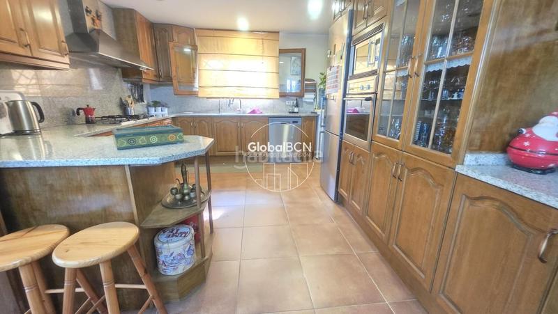 Foto 3d3dc9b8-4c8d-4c5f-876f-074f893a7eb1. Casa  con piscina y licencia turistica en Caldes de Malavella