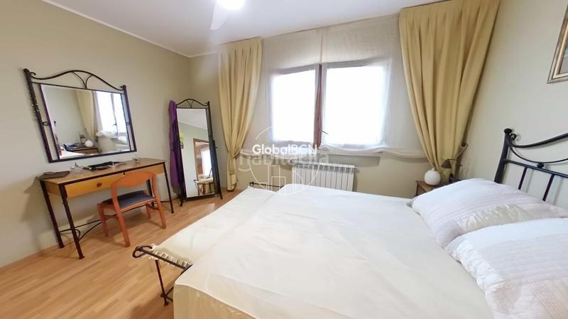 Foto 594835ef-0d16-41e0-8271-74f468bcb415. Casa  con piscina y licencia turistica en Caldes de Malavella