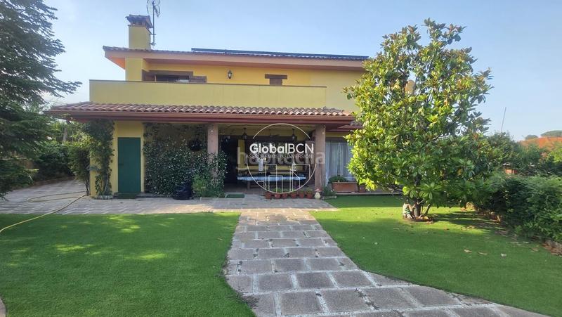 Foto 5af47d00-c83c-484a-85d2-a5c572ac983b. Casa  con piscina y licencia turistica en Caldes de Malavella
