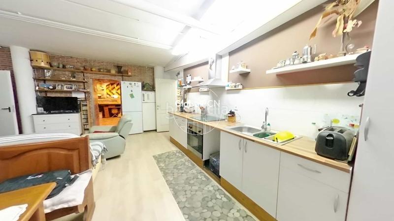 Foto 717d80bf-5b97-44ef-a1ea-3d439a4823be. Casa  con piscina y licencia turistica en Caldes de Malavella