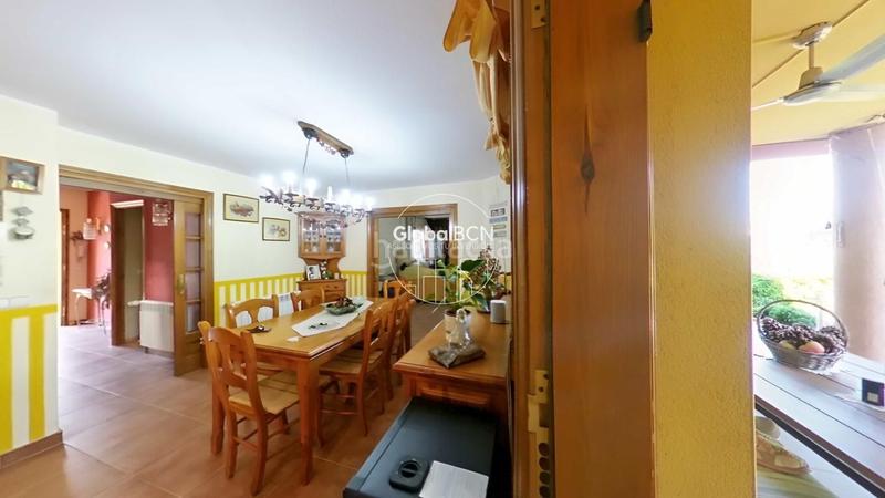 Foto db1807d4-7d56-464d-8160-8876edb83324. Casa  con piscina y licencia turistica en Caldes de Malavella