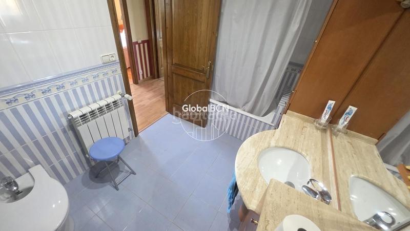 Foto f5ab5377-64ec-4aab-9c15-93e825fe3d05. Casa  con piscina y licencia turistica en Caldes de Malavella
