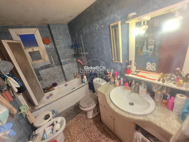 Foto 6e3e5043-6b9f-46d0-a380-708f55cdfa04. Pis a La Plana Esplugues de Llobregat