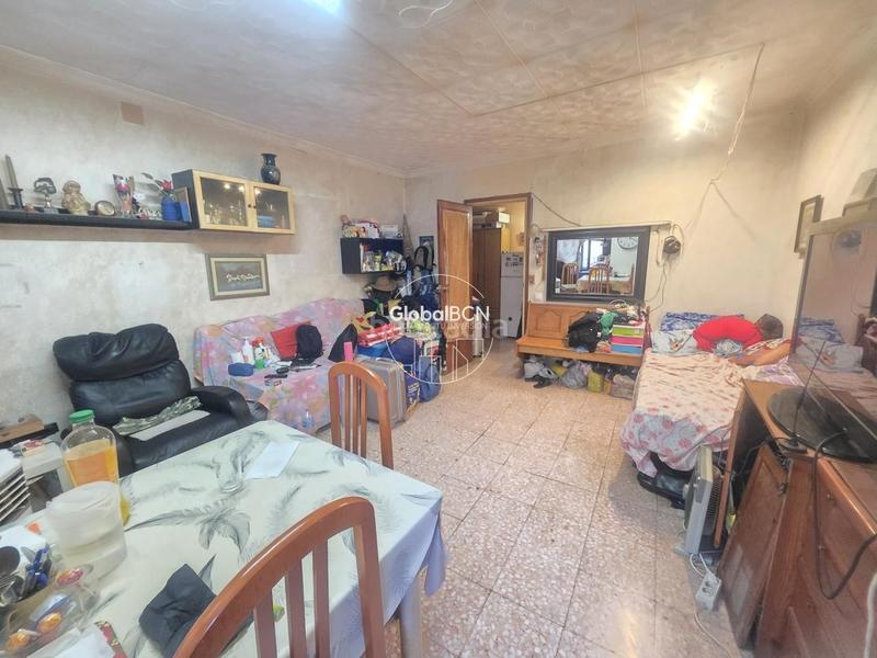 Foto 70a3aba9-e21f-48f4-bd52-51601e931d9e. Pis a La Plana Esplugues de Llobregat