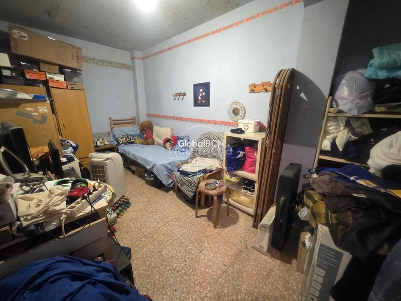 Foto c7ca732e-cf13-4f76-b570-e1daf3ee0aec. Pis a La Plana Esplugues de Llobregat