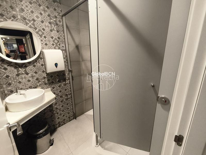 Foto 127af409-7f27-44e2-bebc-e9a06f08a6ae. Pas-de-porte local commercial dans Barri de les Corts Barcelona