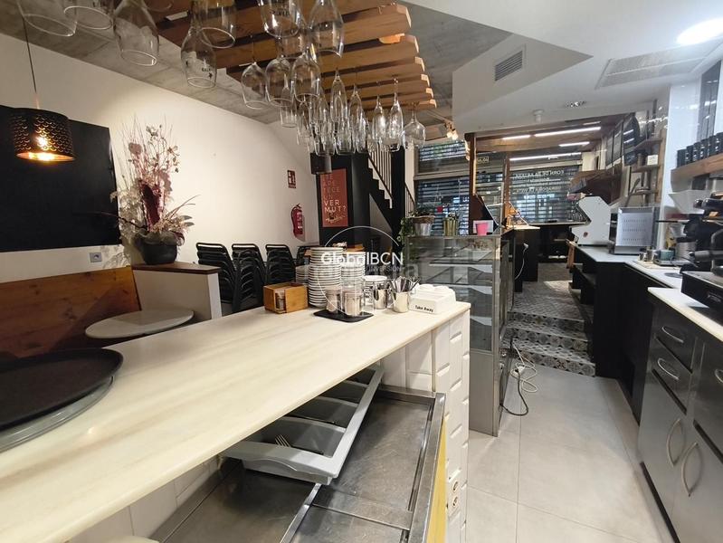 Foto 35251456-b84e-4555-9dae-fecd2e9d94cd. Pas-de-porte local commercial dans Barri de les Corts Barcelona