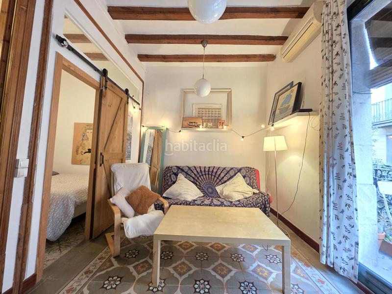 Foto 20d724cb-dd9f-4591-8c74-64fb23257014. Piso bonito piso en venta muy cerca de plaça universitat!! en Barcelona