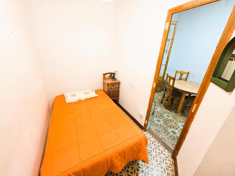 Foto 216e5b8b-7d0c-4479-9800-1ee770fba5fd. Piso bonito piso en venta muy cerca de plaça universitat!! en Barcelona