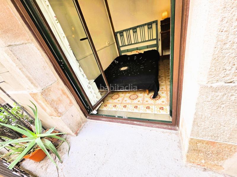 Foto d8c98c66-af84-4cf8-9575-543cbbb66280. Piso bonito piso en venta muy cerca de plaça universitat!! en Barcelona