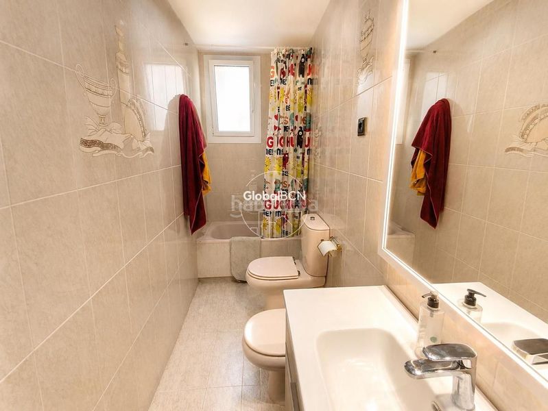 Foto df0ac7dd-9d9c-407b-b2e9-8df9c96b6aa8. Pis a St. Pere - Sta. Caterina - El Born Barcelona