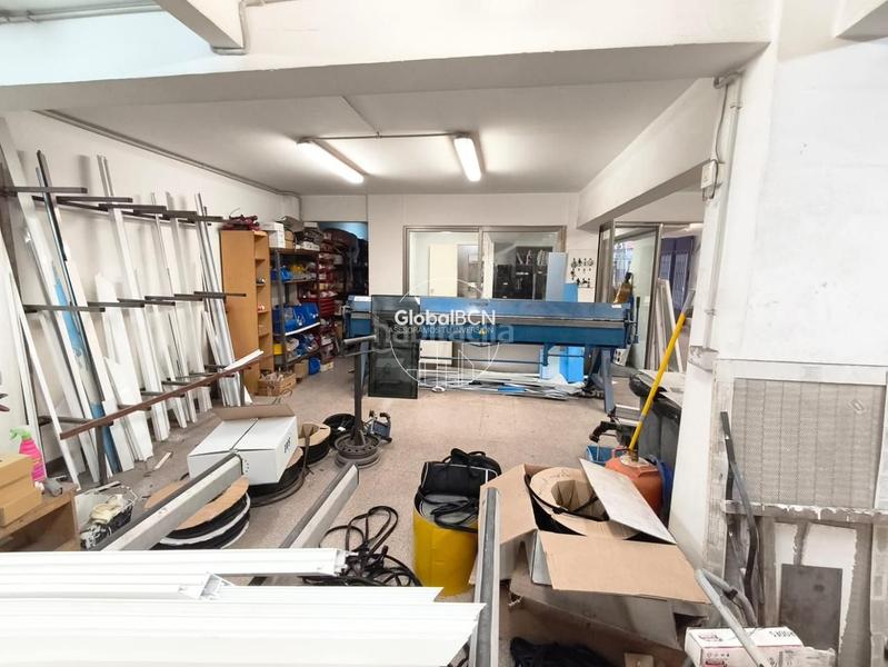 Foto 1655f994-2a42-4268-92c9-aa36aa86069e. Local comercial a Carmel Barcelona