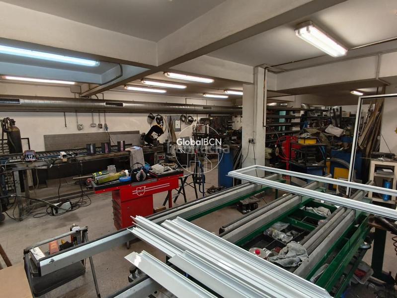 Foto 5b4921eb-ac48-436b-844f-9fdaa285c83c. Local comercial a Carmel Barcelona