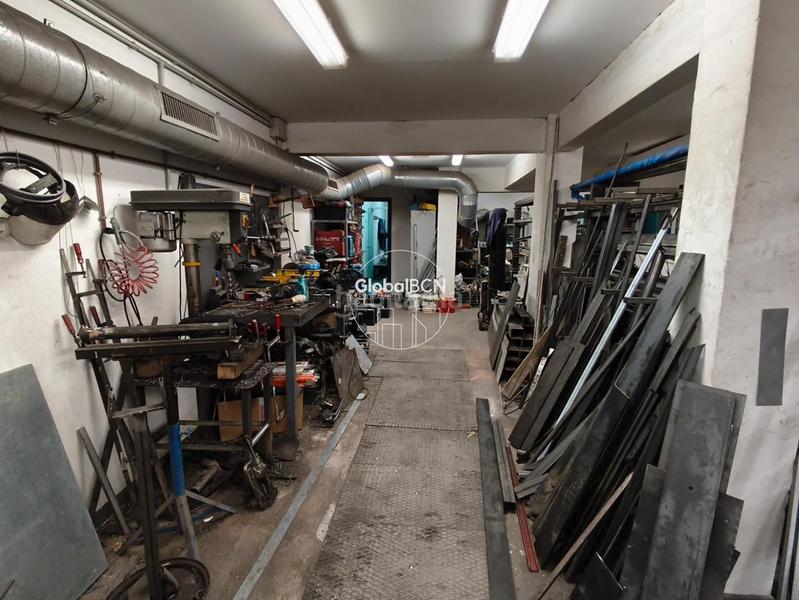 Foto c2ae3bb4-8848-4e25-ba5a-c9e05af94568. Local comercial a Carmel Barcelona