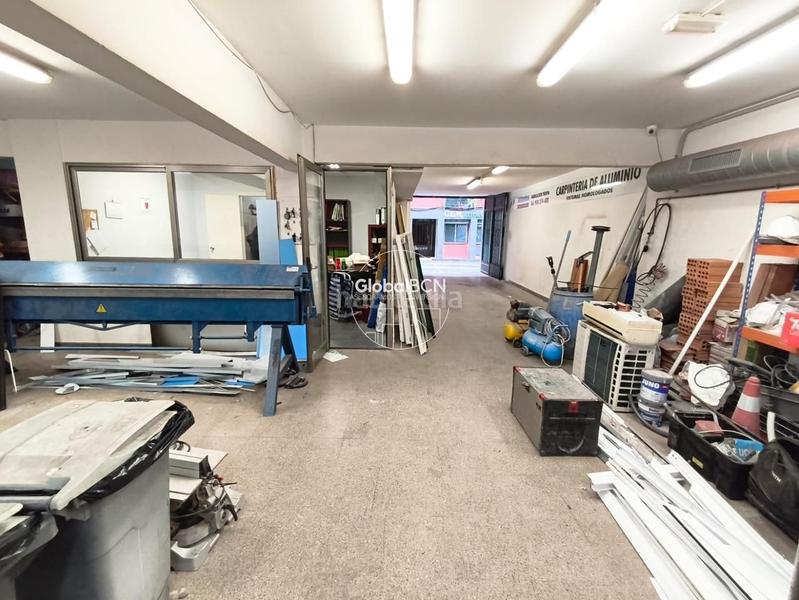 Foto d75b8cc1-5196-40ff-939e-17ebc709b451. Local comercial a Carmel Barcelona