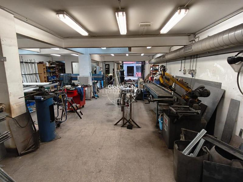 Foto df3c9d73-c329-4223-8797-4c3daf1f7d68. Local comercial a Carmel Barcelona