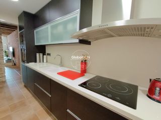 Piano terra  Calle de bascònia. Exclusiva planta baja tipo casa con encanto, espacio exterior y