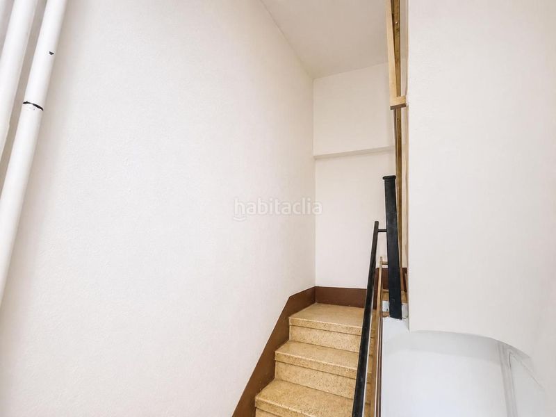 Foto 525487ba-9e18-4a87-b886-38ae26802f73. Edificio in Riera Cornellà de Llobregat