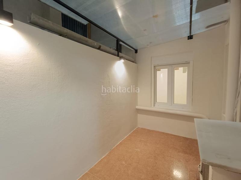 Foto ca522449-212f-475a-b1dc-843c3d8f6f0d. Pis a Sagrada Família Barcelona